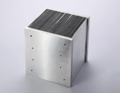 Dissipatore di calore per estrusione di saldatura ad attrito piegato e incollato in alluminio anodizzato Al6063